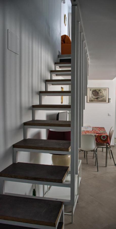 Covadonga 9 Apartments - Triana Sevilla Bagian luar foto